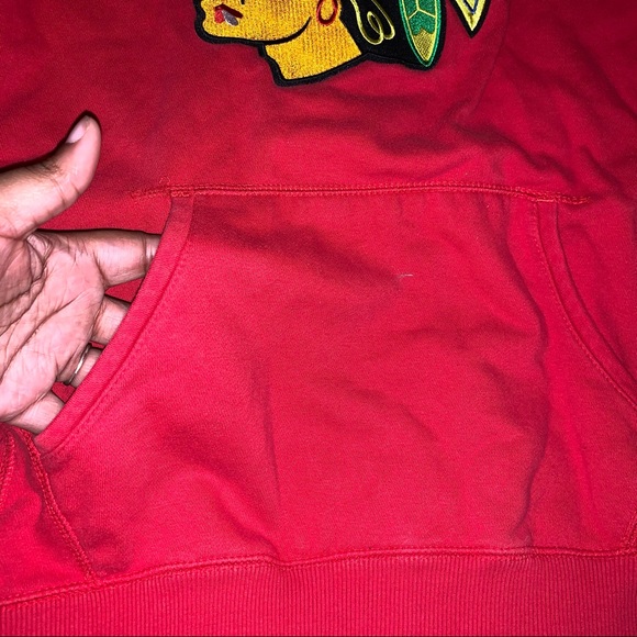 Red Chicago Blackhawks hoodie - Picture 5 of 6